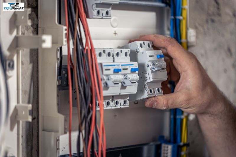 electrician in Point Cook